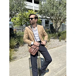 Δερμάτινο τσαντάκι ώμου Bull Captain DJB 037 καφέ