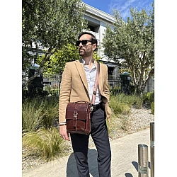 Δερμάτινη τσάντα ώμου Bull Captain DJB 302 καφέ