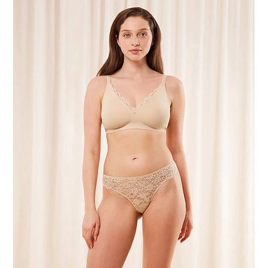 Σουτιέν minimizer Χωρίς Μπανέλα TRIUMPH AMOURETTE N01 10210668-0026 ΜΠΕΖ