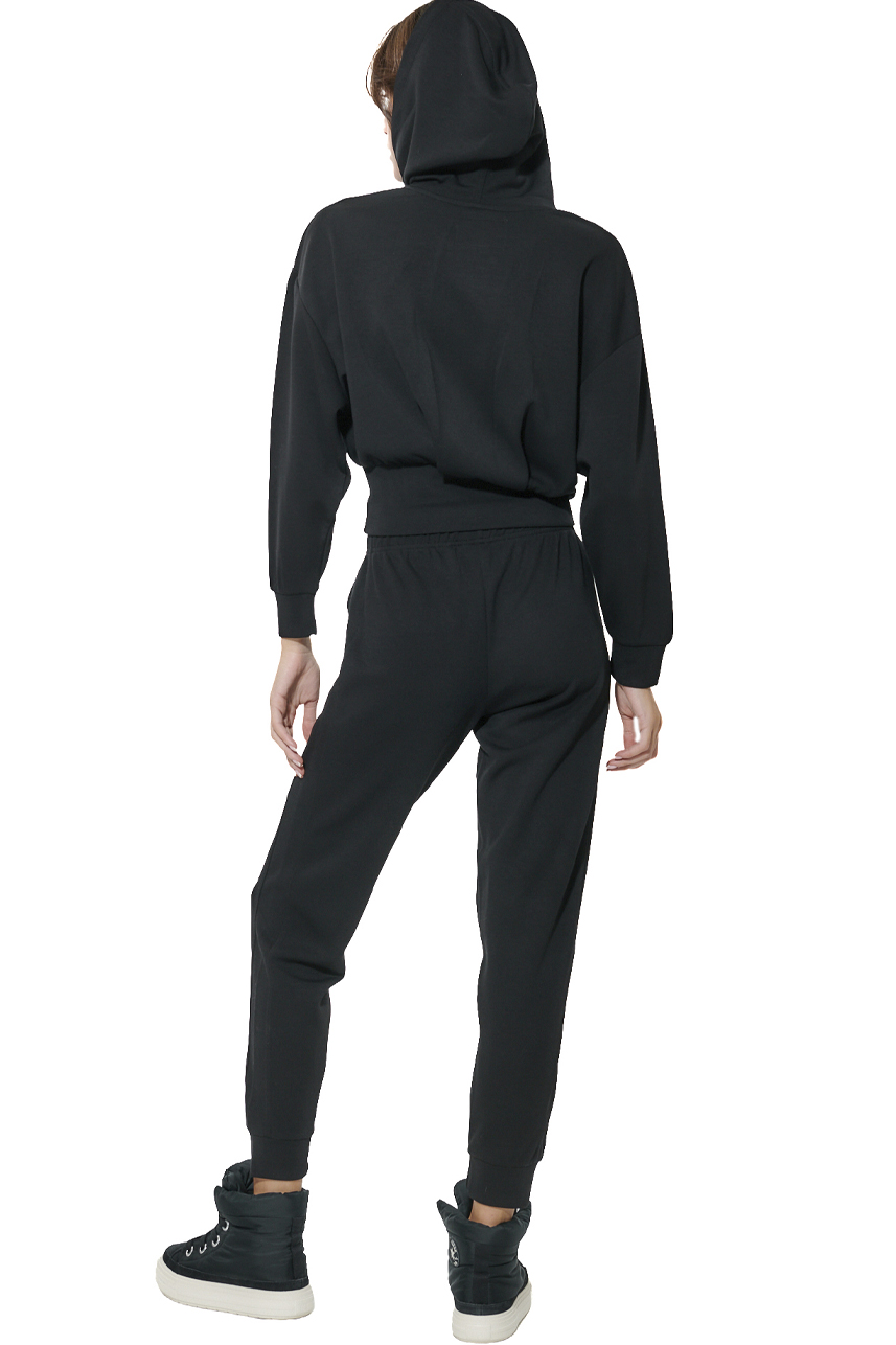 ΓΥΝΑΙΚΕΙΟ CROP MODAL ΦΟΥΤΕΡ ΜΕ ΚΟΥΚΟΥΛΑ Body Action 061622-01-BLACK