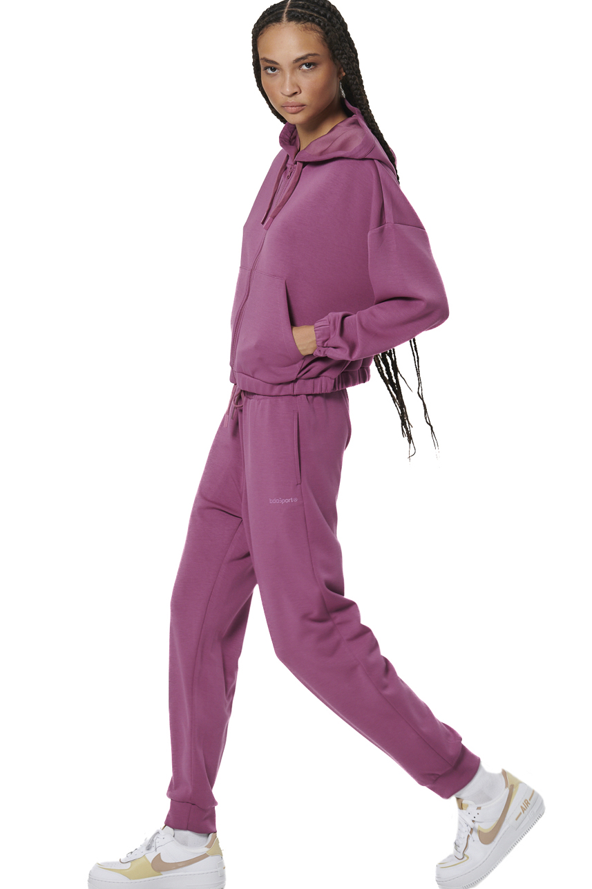 ΓΥΝΑΙΚΕΙΑ CROPPED ZΑΚΕΤΑ ΜΕ ΚΟΥΚΟΥΛΑ Body Action 071528-01-CRUSHED BERRY