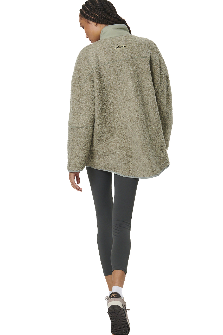 ΓΥΝΑΙΚΕΙΑ OVERSIZED BOUCLE-FLEECE ΖΑΚΕΤΑ Body Action 071530-01-FOG GREEN