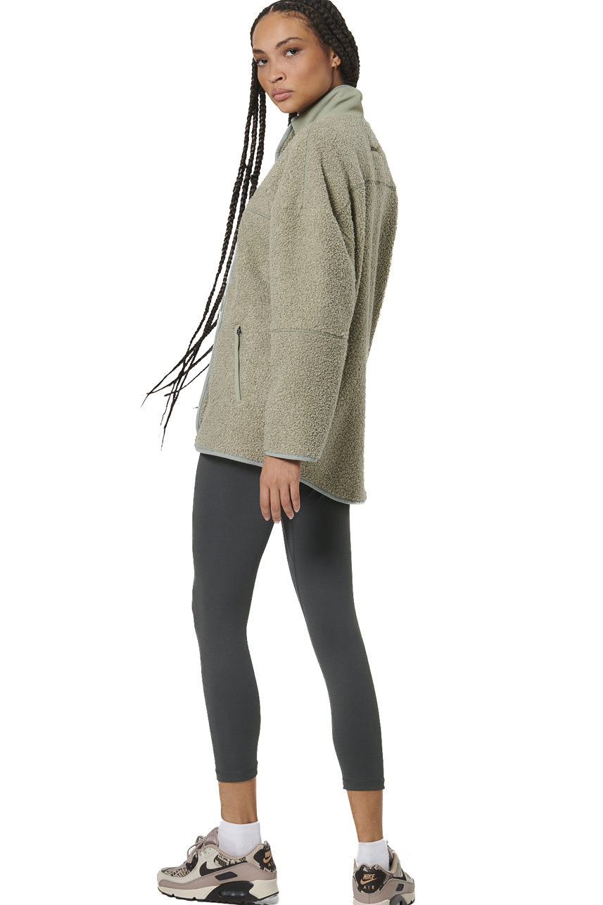 ΓΥΝΑΙΚΕΙΑ OVERSIZED BOUCLE-FLEECE ΖΑΚΕΤΑ Body Action 071530-01-FOG GREEN