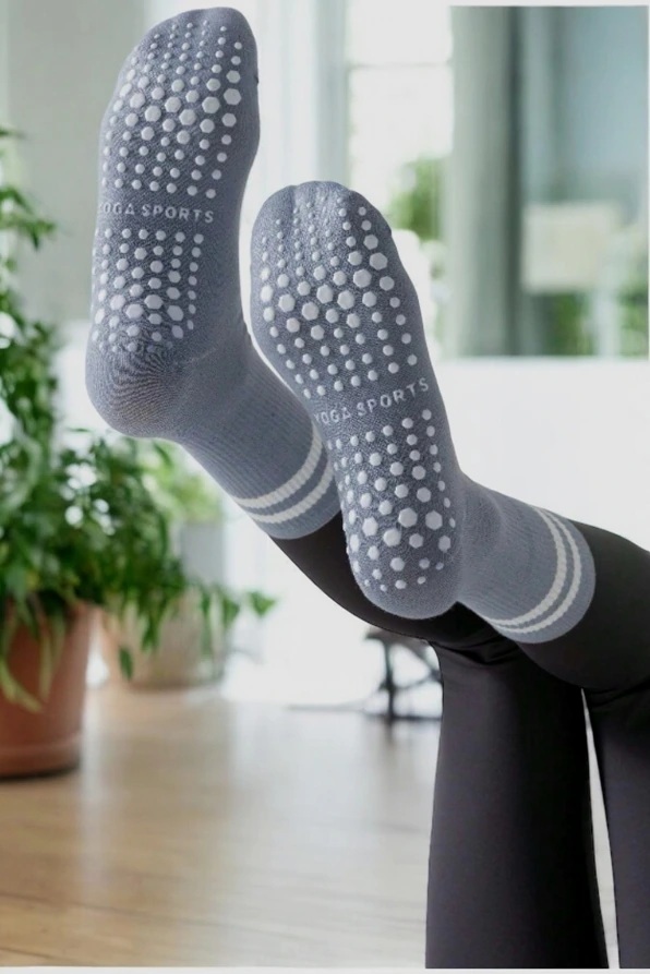 Γυναικεία Κάλτσα Γιόγκα One Size 36-41 Αντιολισθητικός Πάτος βετουζάκια ABS  IDER 2104 ΓΚΡΙ
