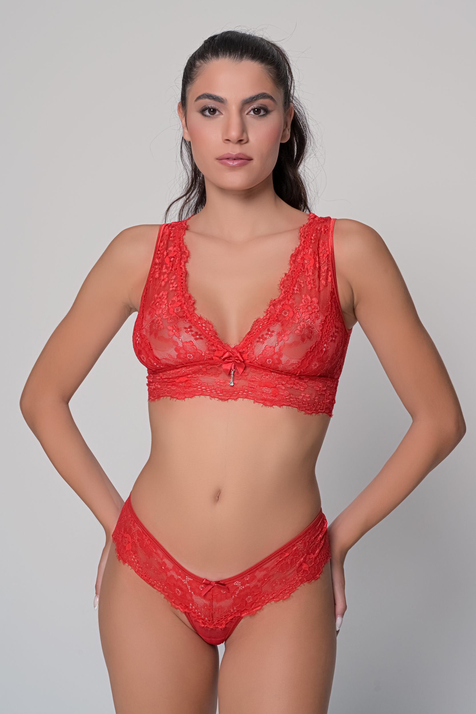 Δαντελένιο String – Κόκκινο Milena By Paris 007702-Κόκκινο
