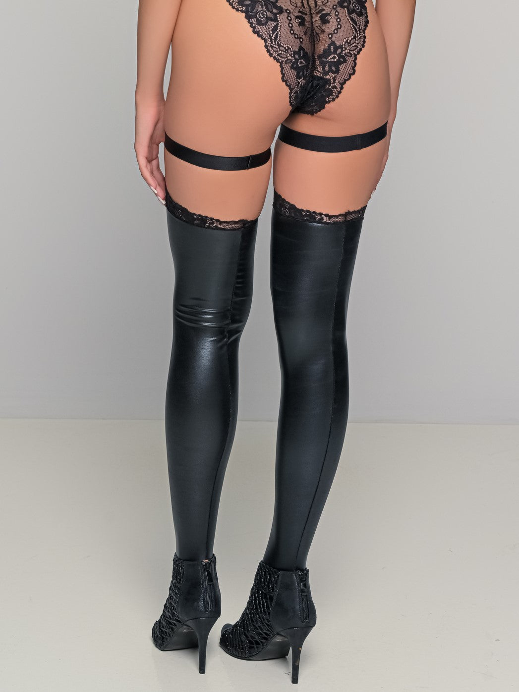 Sexy Κάλτσες Δερματίνη με Δαντέλα   Μαύρο Milena By Paris 005320-Μαύρο