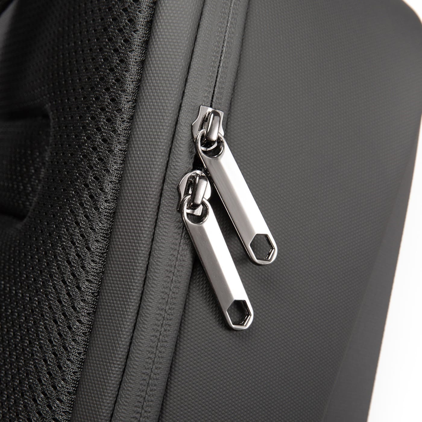 Σακίδιο πλάτης 18L Laptop 15,6” Bange 7251 χακί