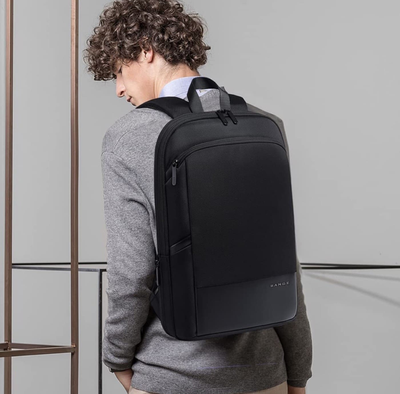 Σακίδιο πλάτης 20L Laptop 15,6” Bange 77115 μαύρο