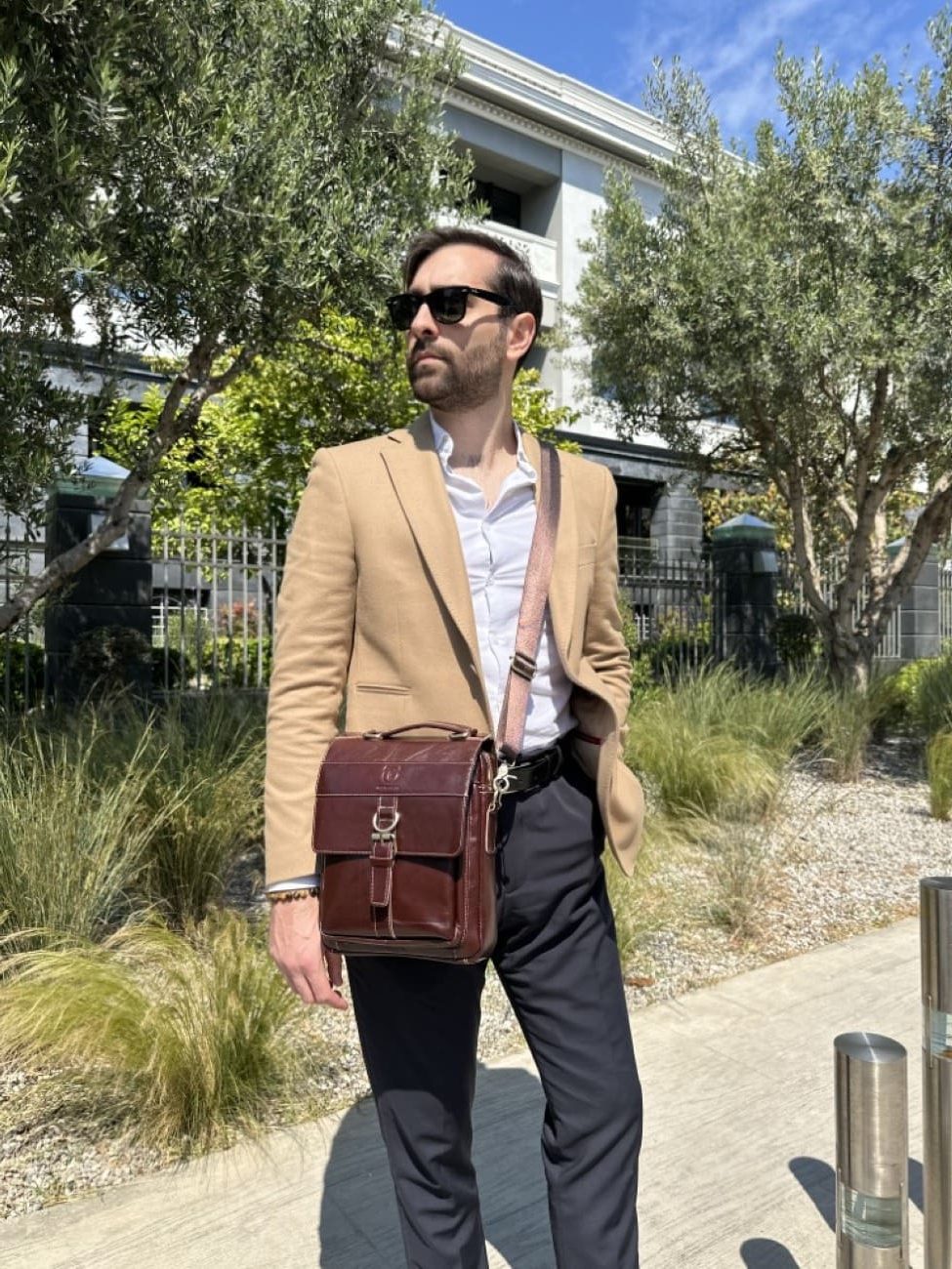 Δερμάτινο τσαντάκι ώμου Bull Captain DJB 302 καφέ