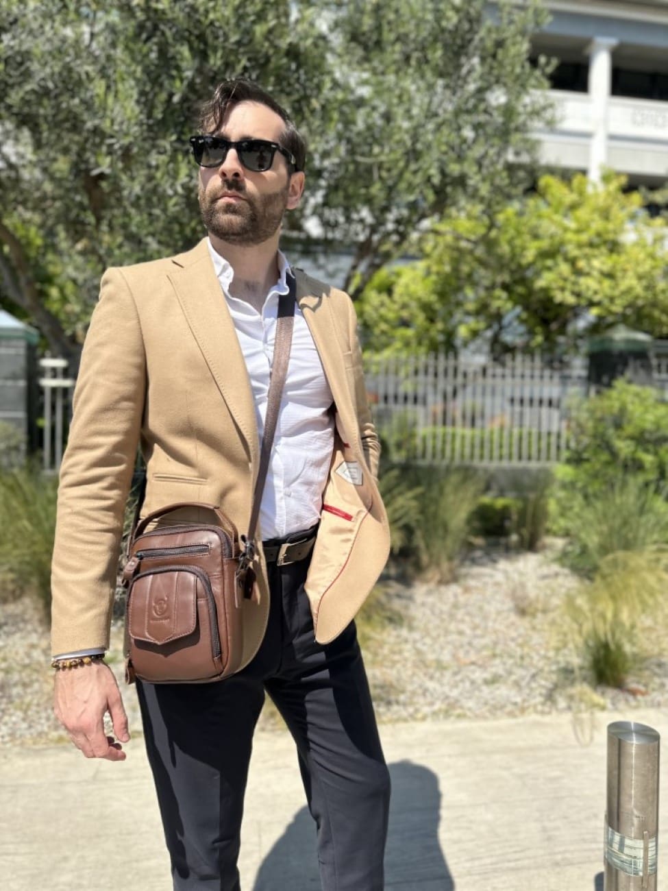 Γνήσια δερμάτινη τσάντα ώμου Bull Captain DJB 777 σκούρο καφε