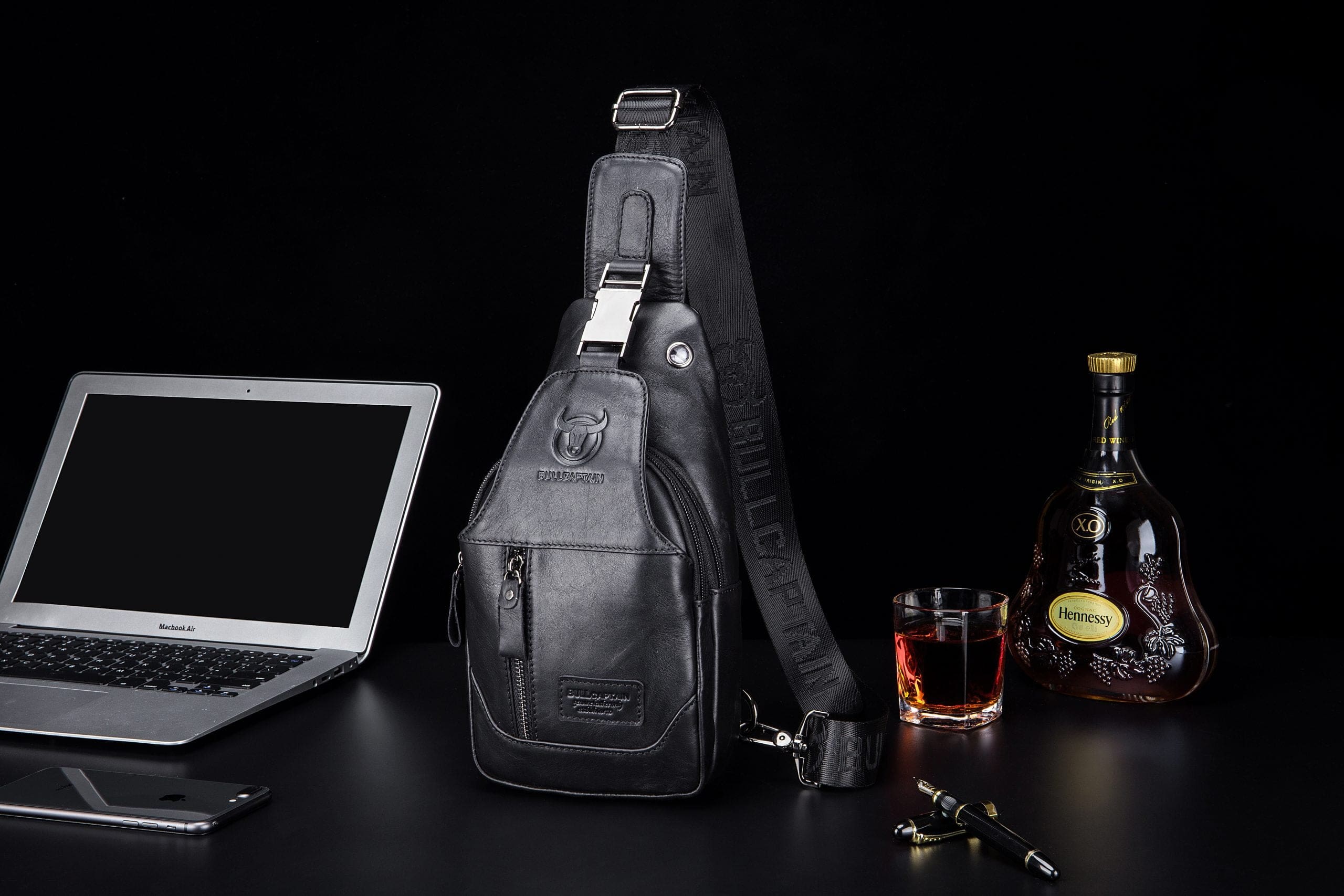 Δερμάτινο τσαντάκι body Bull Captain XB 095 μαύρο