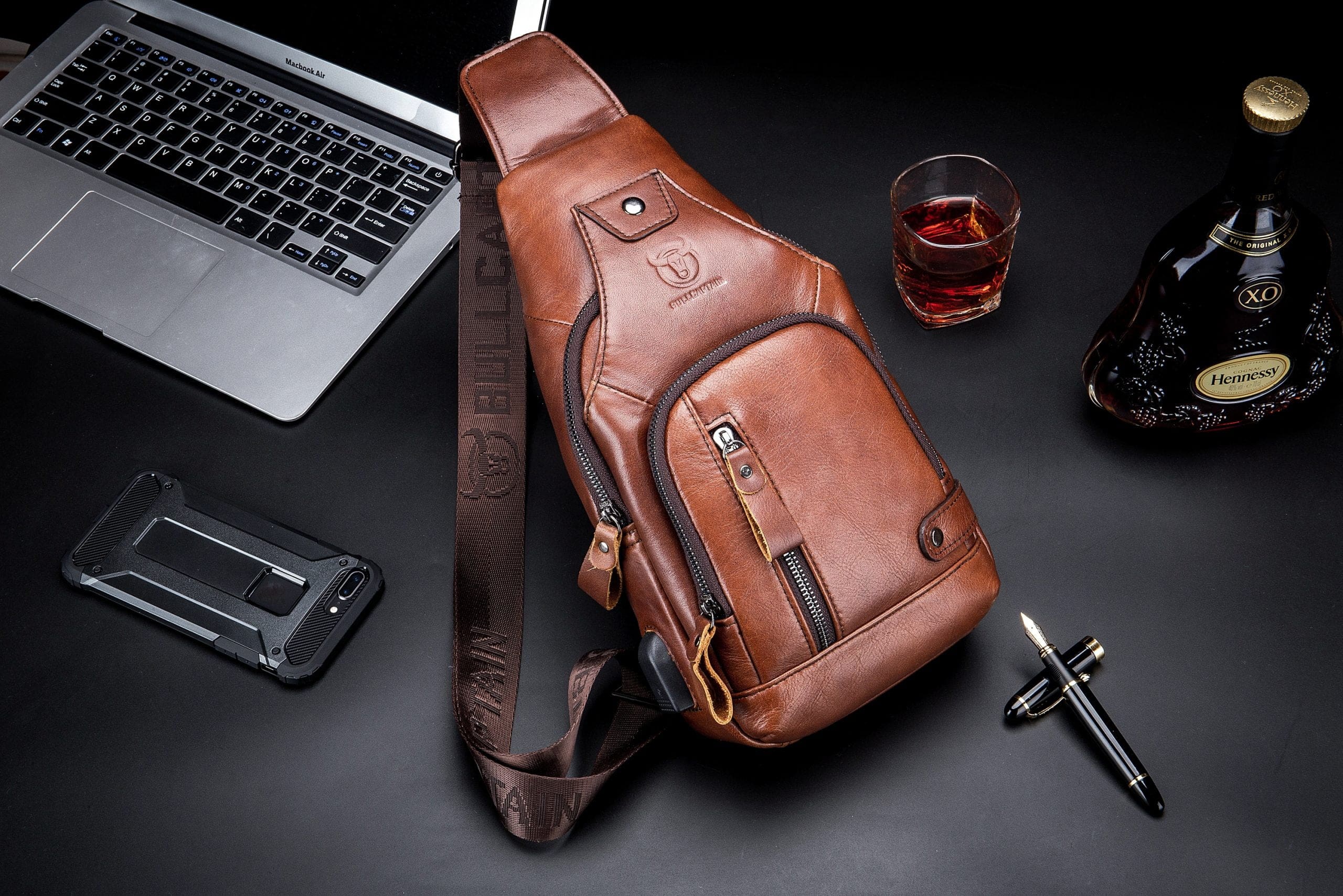 Δερμάτινο τσαντάκι body Bull Captain XB 129 καφέ