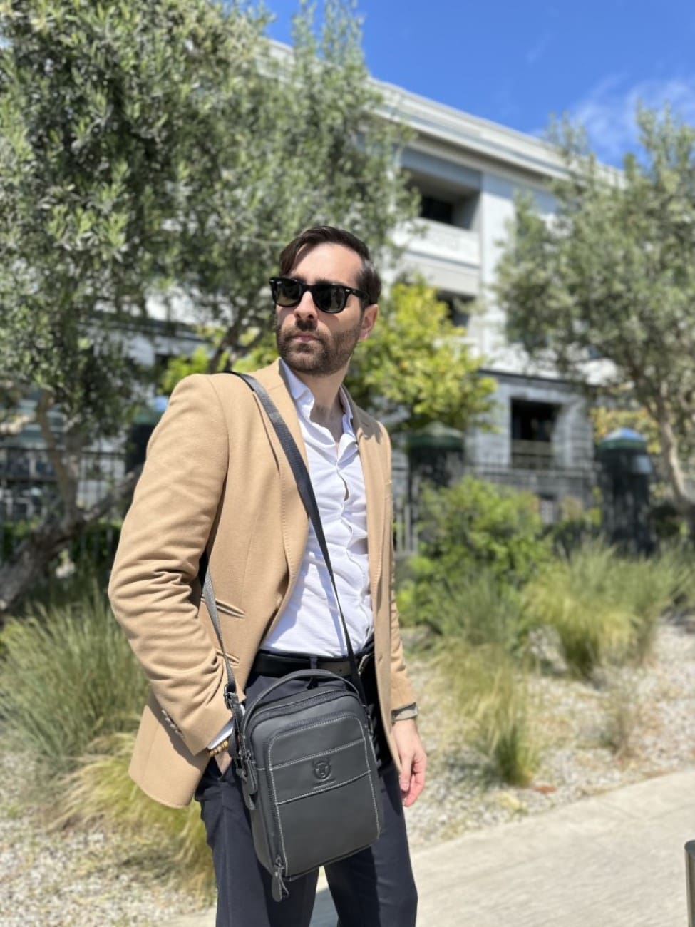 Δερμάτινο τσαντάκι ώμου Bull Captain DJB 888 μαύρο