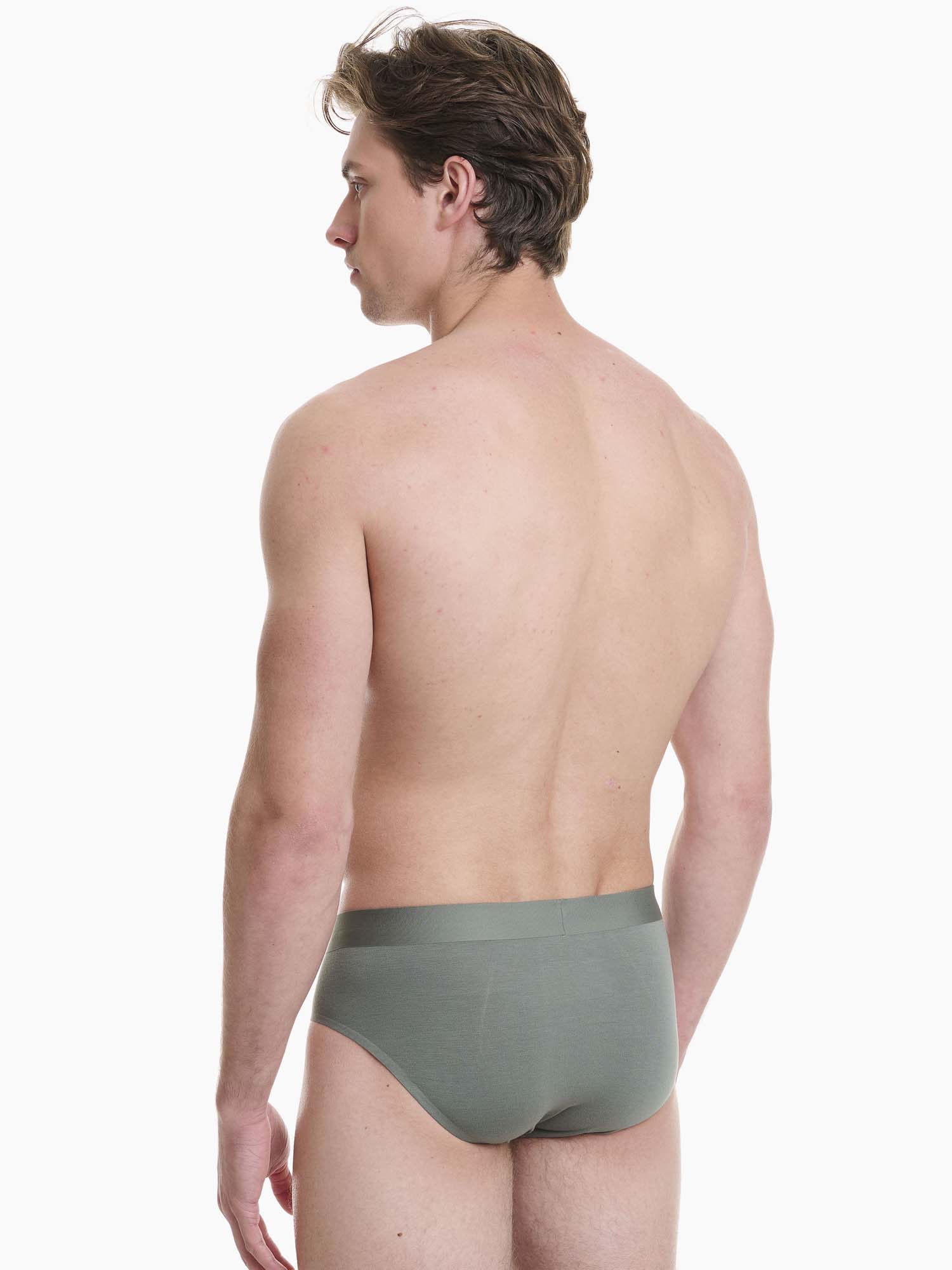 Ανδρικό εσώρουχο Bamboo Αόρατο Seamless Slip WALK W1772-24 ΧΑΚΙ ΣΚΟΥΡΟ 