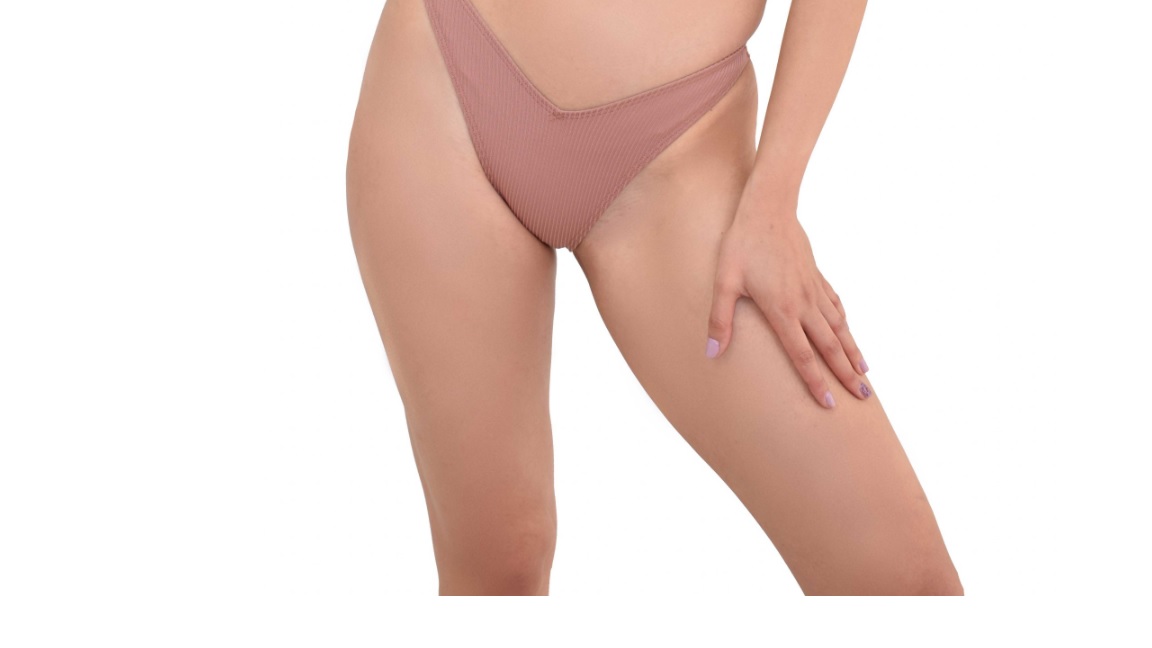 Γυναικείο μαγιό bikini slip κόψιμο V BLU4U 2036502-18 Σάπιο Μήλο