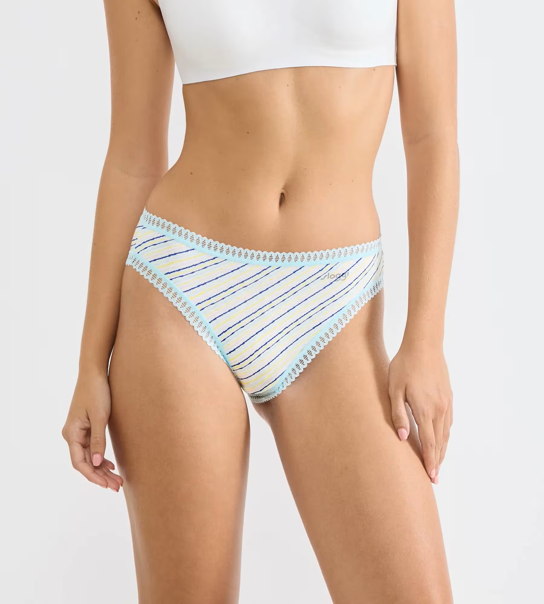 Γυναικείo εσώρουχo 3PACK TAI Sloggi GO Crush H High leg C3P 10219672-M007 ΣΙΕΛ-ΜΠΛΕ-ΕΜΠΡΙΜΕ